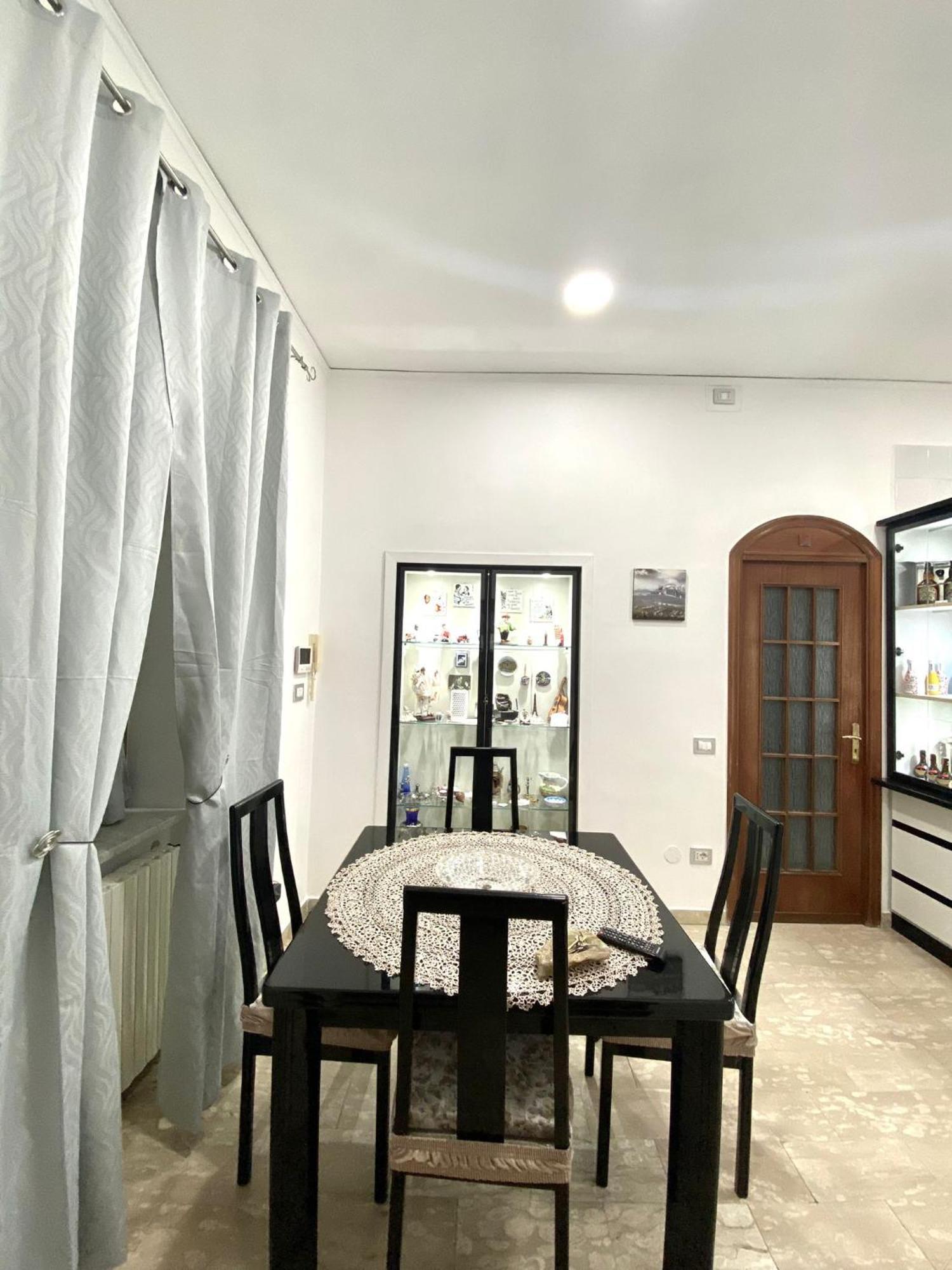 Castellano Apartment Naples Luaran gambar