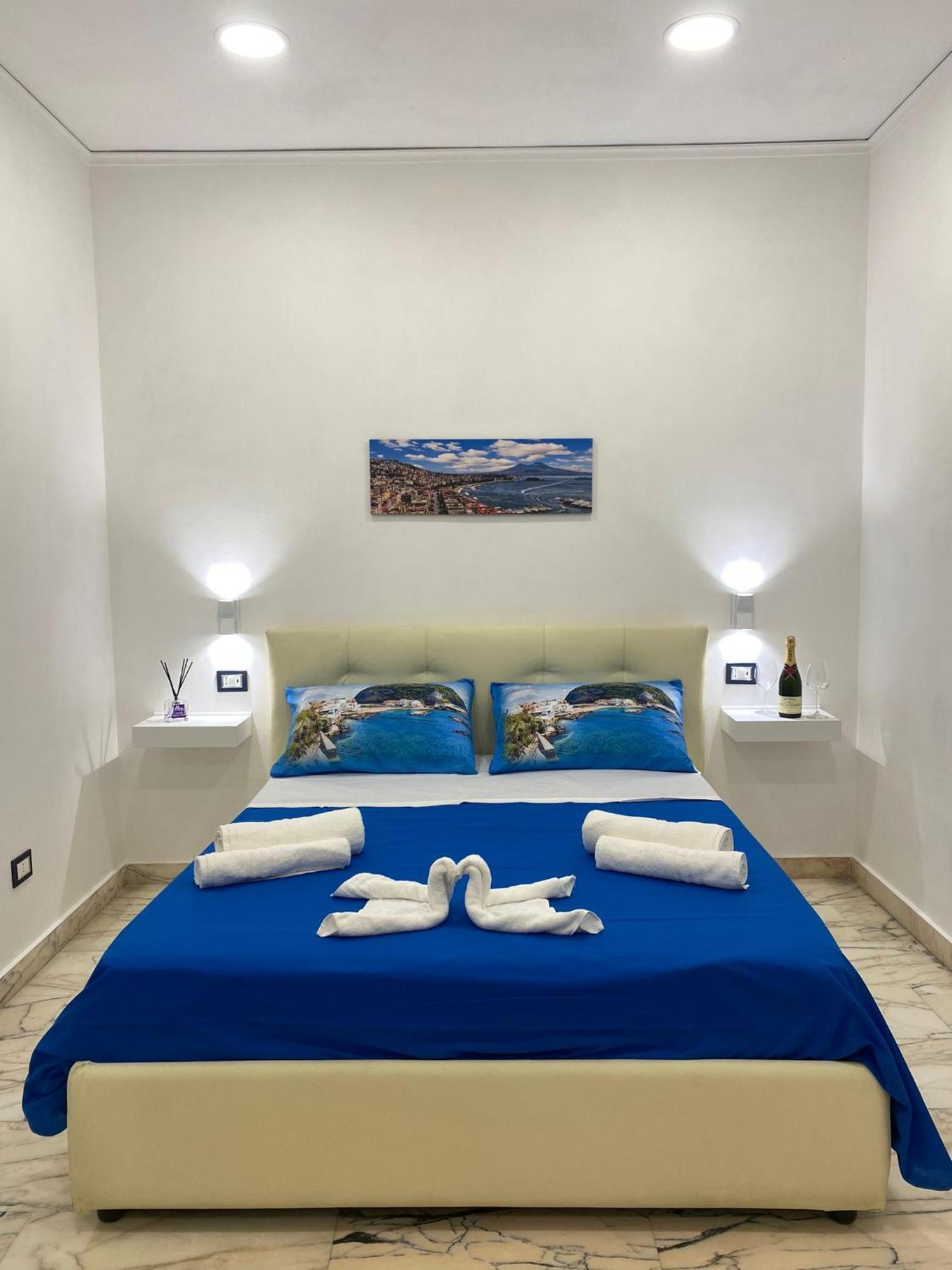 Castellano Apartment Naples Luaran gambar