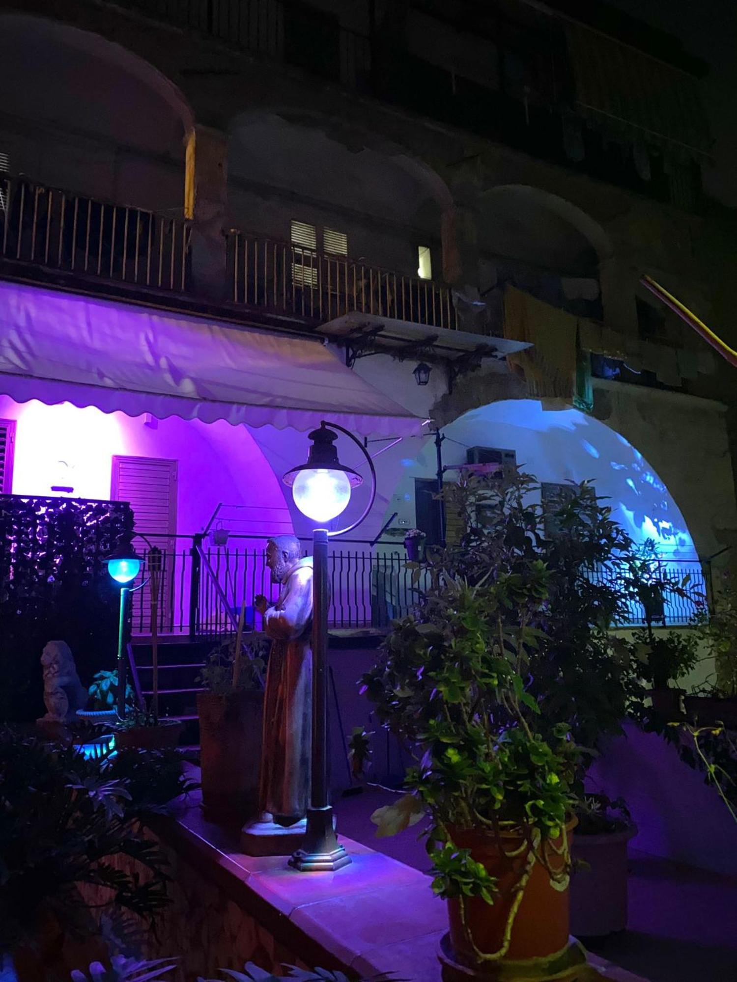 Castellano Apartment Naples Luaran gambar