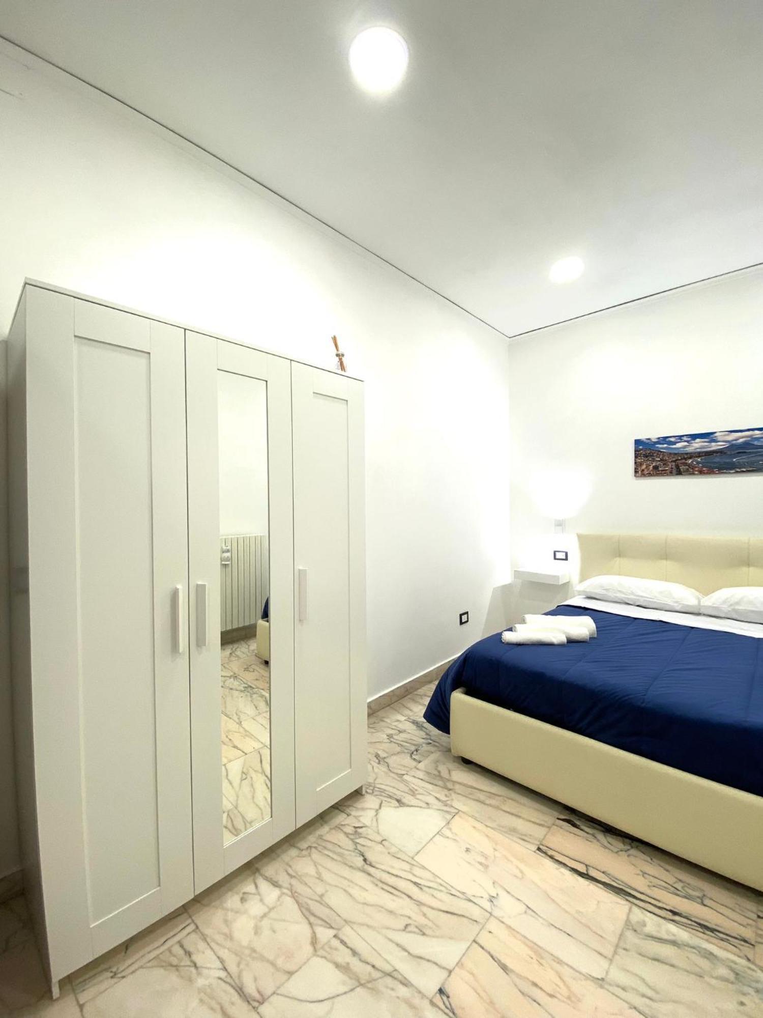 Castellano Apartment Naples Luaran gambar