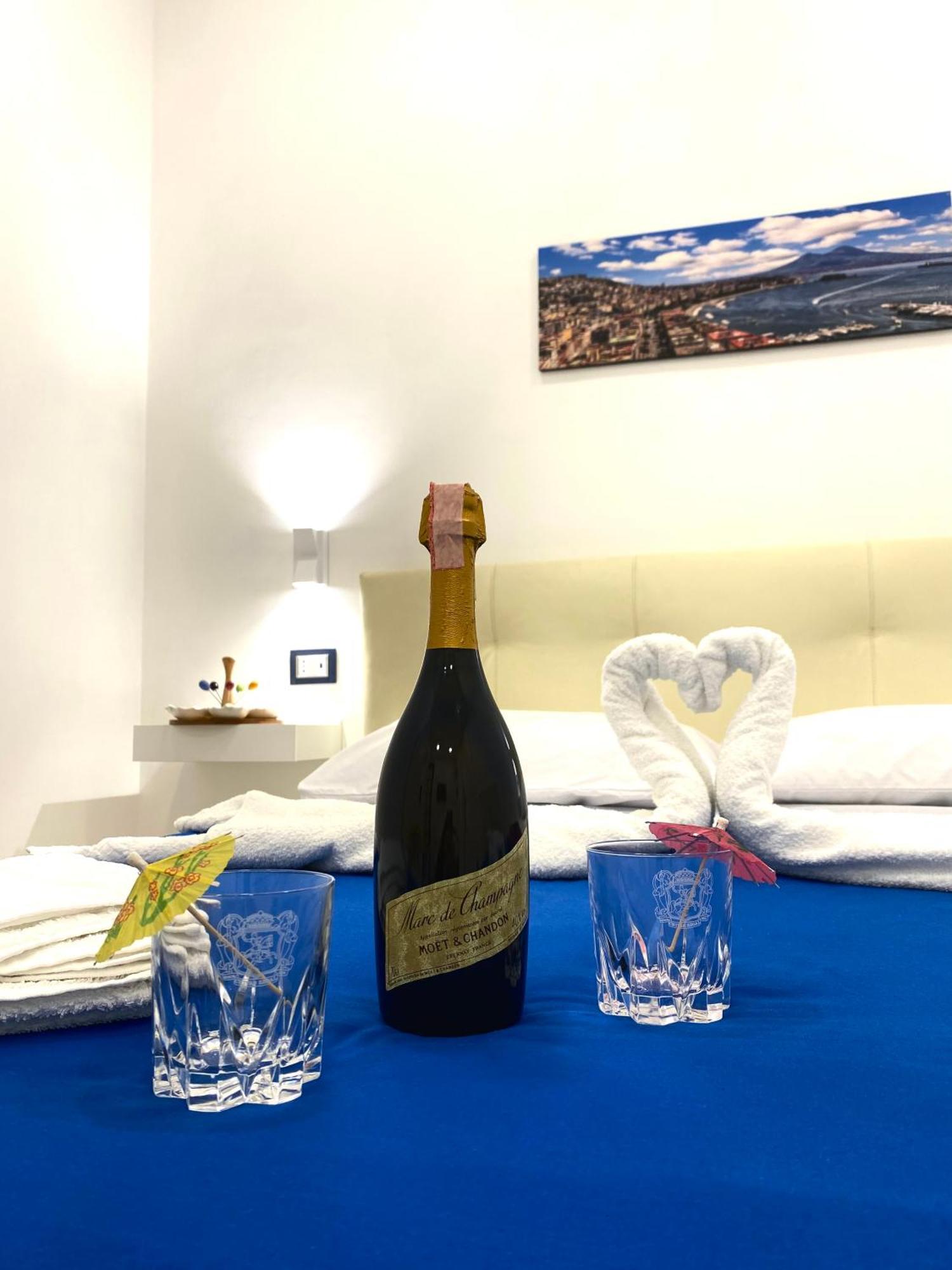 Castellano Apartment Naples Luaran gambar